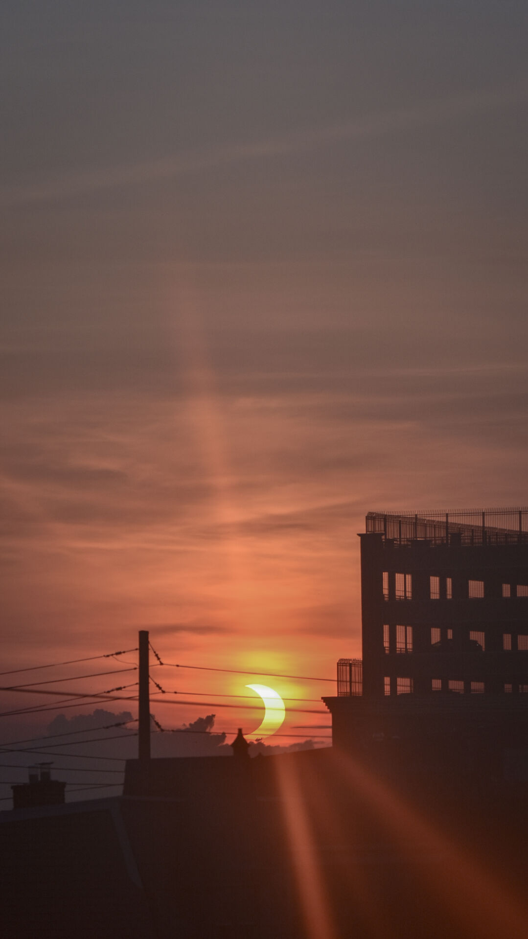 Solar Eclipse Sunrise Lancaster 06.10.21 Ange Horst-3.jpg